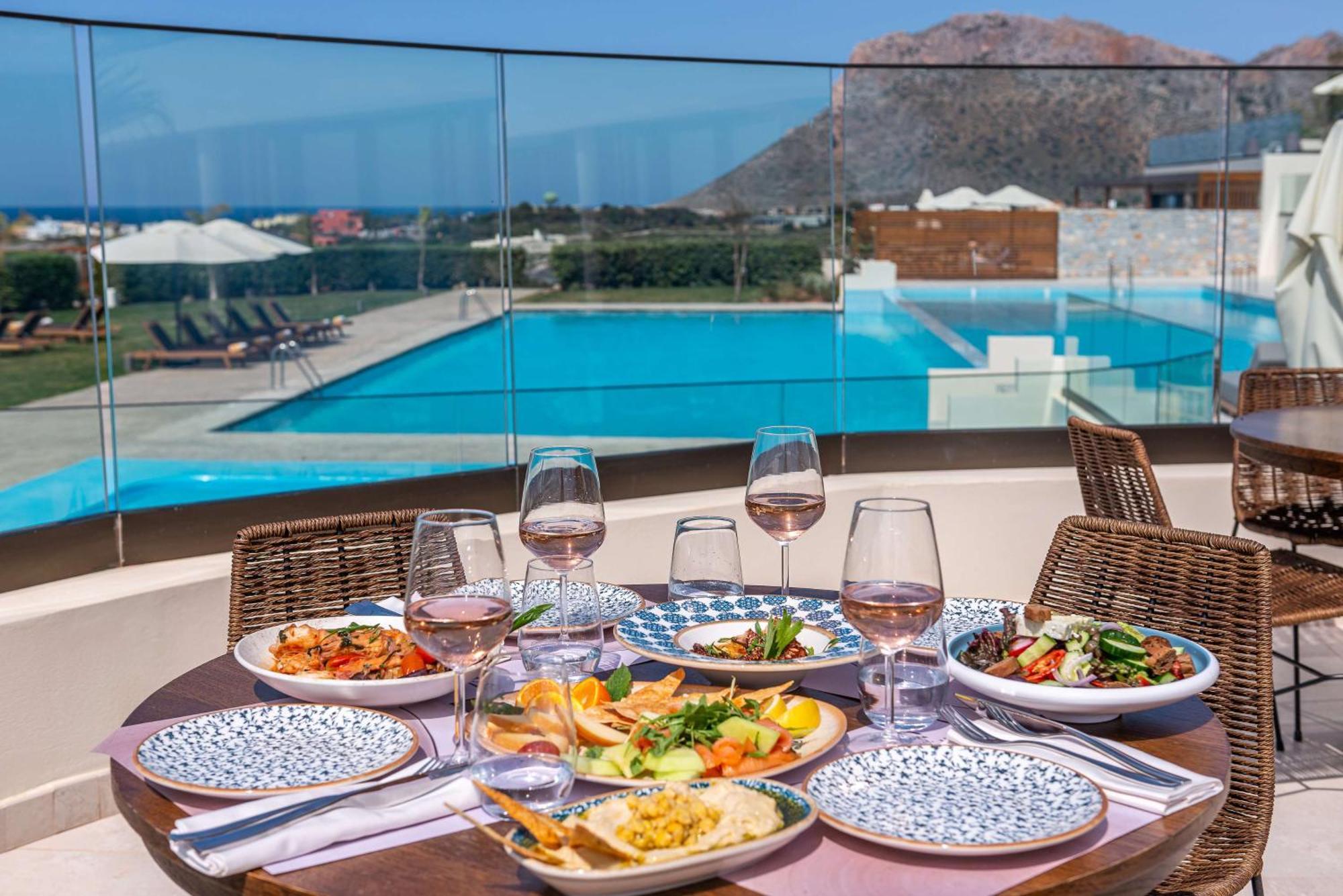Isla Brown Chania Resort, Curio Collection By Hilton Stavrós Exterior foto